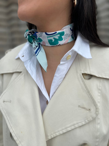 Foulard triangle Juliette-Ysée 50x50cm